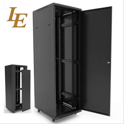 Υψηλής χωρητικότητας 42u Server Rack Cabinet με εύκολη εγκατάσταση και διαχείριση καλωδίων